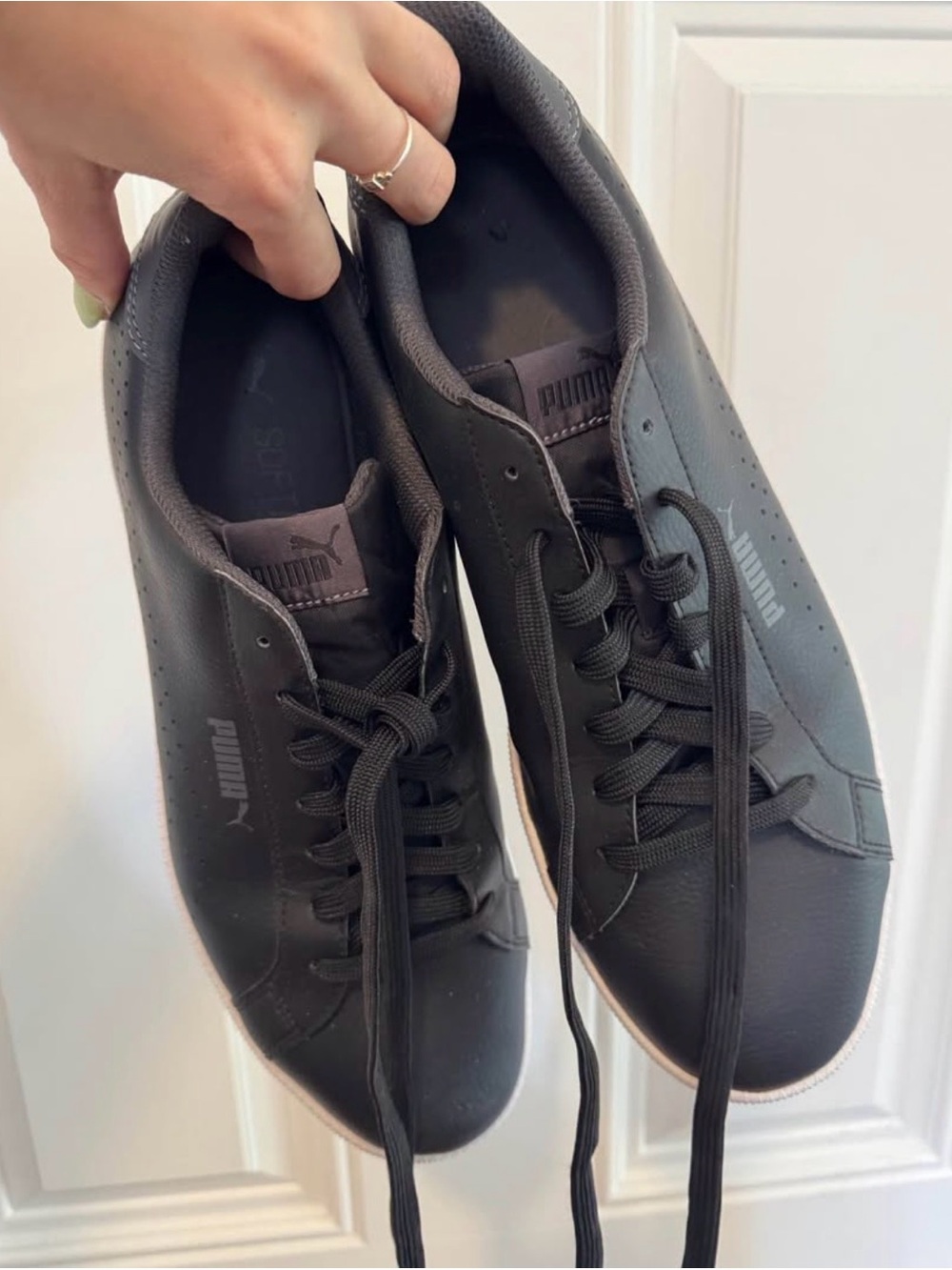 Black Puma Smash Perf sneakers, men’s size 12.